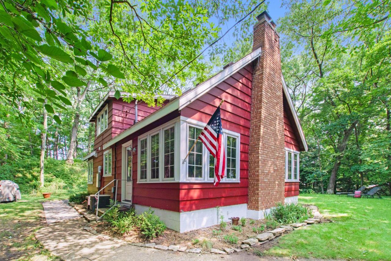 Hillside Cottage Michiana Екстериор снимка